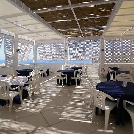 Отель Villaggio Approdo Di Ulisse 3*