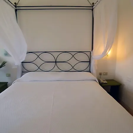 Villaggio Approdo Di Ulisse Отель