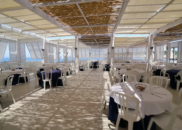 Villaggio Approdo Di Ulisse Φαβινιάνα